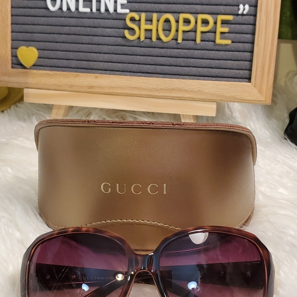 GUCCI SUNGLASSES